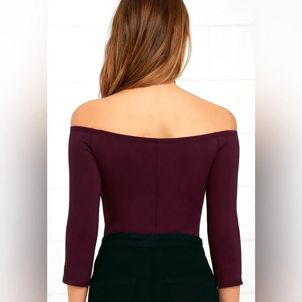 LULU’S LIKE A BIRD PLUM PURPLE OFF-THE-SHOULDER BODYSUIT